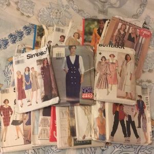 LOT vintage sewing patterns